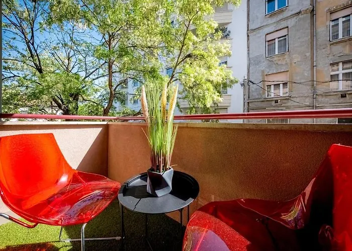 Stadium Apartment - Free Parking